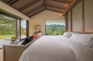 Signature Suite | 1 bedroom, premium bedding, free minibar, individually decorated
