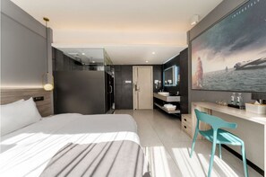 Comfort tweepersoonskamer | Luxe beddengoed, donzen dekbedden, bedden met traagschuimmatras