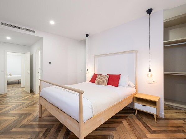 3 bedrooms, iron/ironing board, travel cot, free WiFi - H2M Pasaje Nobleja close Train St, SmartTv, AACC (Málaga)