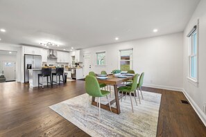 Dining - Heated Plunge Pool Bkyd Retreat! (Atlanta)