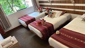 Classic Triple Room | Desk, iron/ironing board (on request), WiFi (free) - tunki Hause Machupicchu (Machu Picchu)