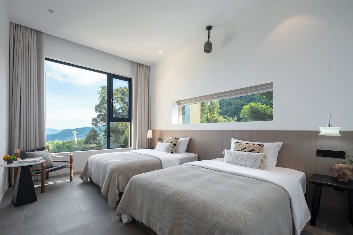 Blackout curtains, iron/ironing board, free WiFi, bed sheets