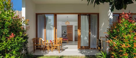 Chambre Double Deluxe, vue jardin | Terrasse/Patio