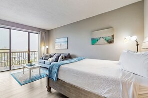 Iron/ironing board, internet, bed sheets