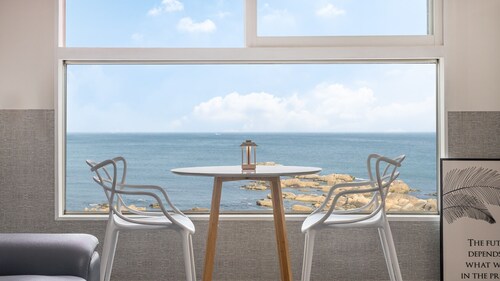 Goseong Napoli House Pension