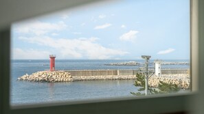 Basic Room, 1 Bedroom (Deluxe Room 201 (Ocean View / BBQ))