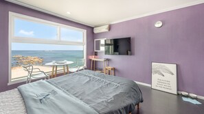 Basic Room, 1 Bedroom (Ocean View 206 (Upon Arrival /BBQ)) | 1 bedroom, free WiFi - Goseong Napoli House Pension (Goseong)