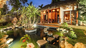 屋外プール