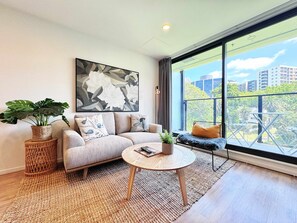 TV - Incredible Park & SkyTower View Free Parking & AC (Auckland)