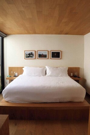 Blackout curtains, iron/ironing board, free WiFi, bed sheets