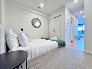 1 soverom, strykejern/-brett, wi-fi og sengetøy