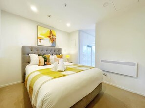 1 chambre, fer et planche Ă repasser, Wi-Fi, draps fournis