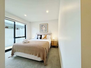 4 sovrum, strykjärn/strykbräda, wi-fi och sängkläder