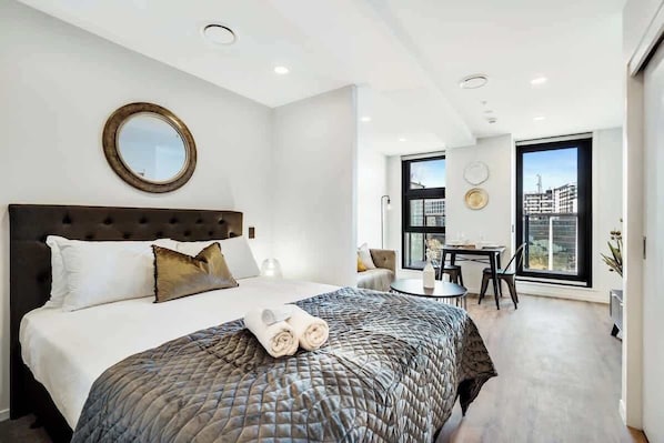 1 bedroom, iron/ironing board, WiFi, bed sheets