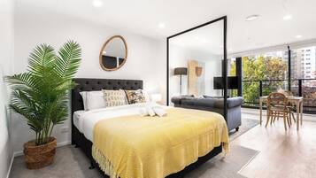 1 bedroom, iron/ironing board, WiFi, bed sheets