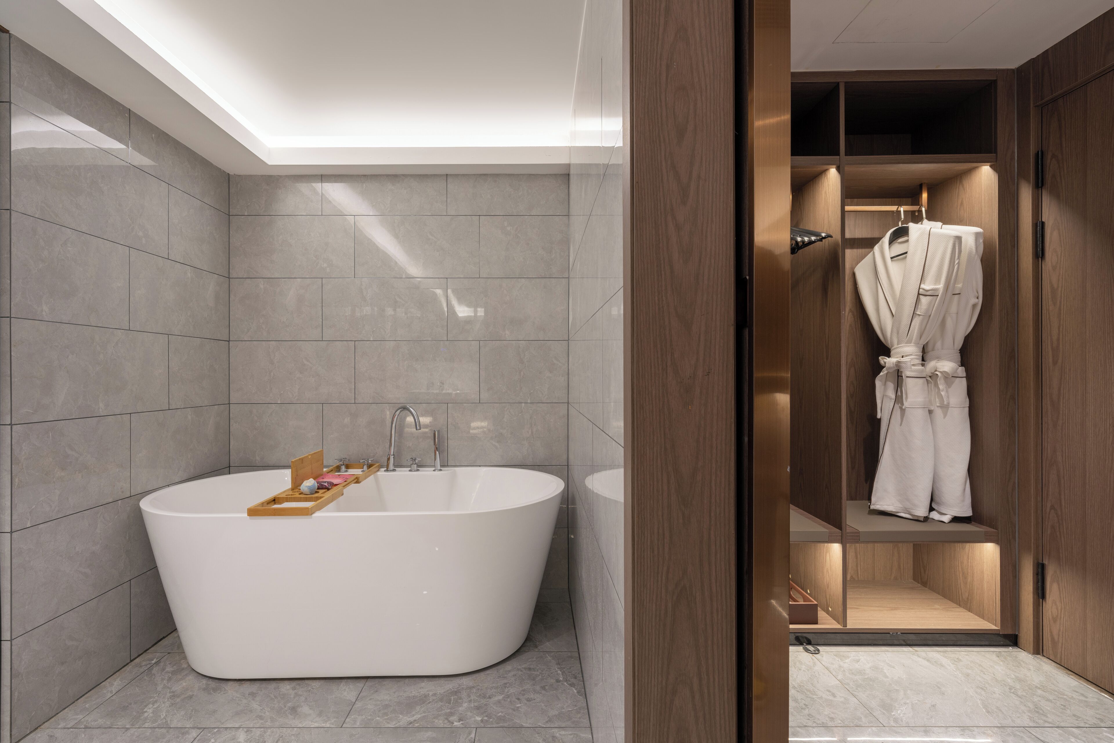 Signature Double Room | Down duvets, free minibar, laptop workspace, blackout curtains