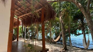 Family Bungalow, Lagoon View | 1 bedroom, in-room safe, free WiFi, bed sheets