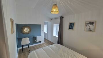 1 Schlafzimmer, Reisekinderbett, WLAN, BettwÀsche