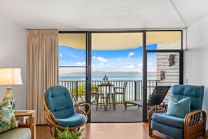 Apartment | 1 bedroom, Internet - Kahana Reef 203 in Lahaina (Lahaina)
