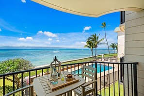 Apartment | 1 bedroom, Internet - Kahana Reef 203 in Lahaina (Lahaina)