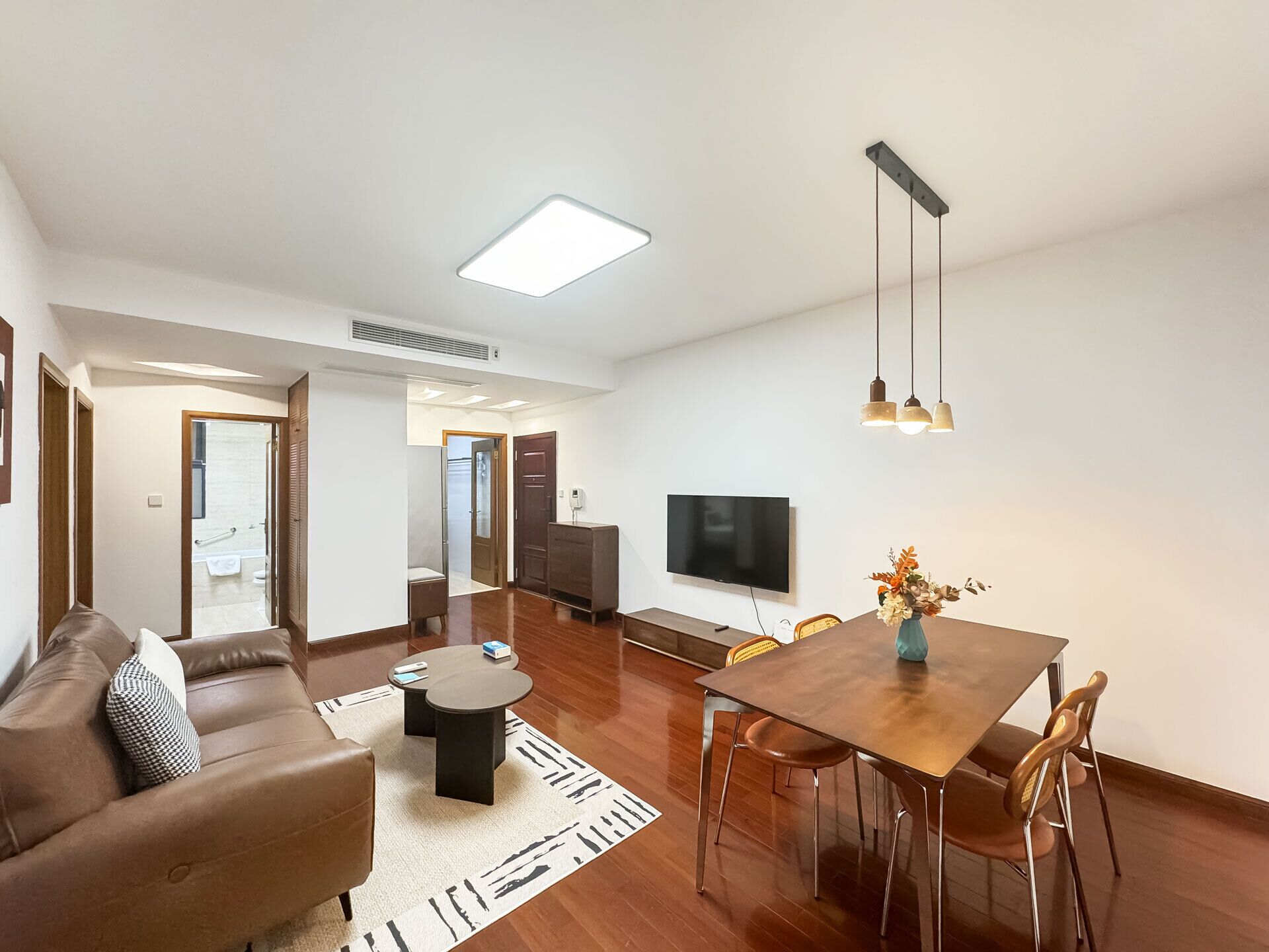 Comfort Apartment, 2 Bedrooms, Kitchen | Living area | 55-cm TV with digital channels