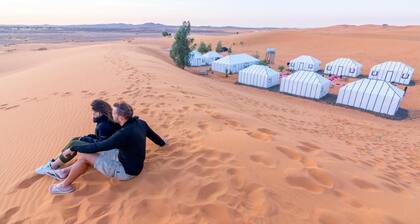 Welcoming 8-bedroom Camping Merzouga