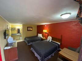 Basic Double Room | Desk, free WiFi