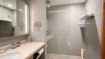 Classic Double Room, Lanai, City View | Bathroom | Slippers, towels