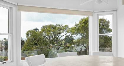 3 bedroom Aptos Home With Ocean View!