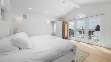 3 habitaciones, cuna de viaje, wifi y ropa de cama