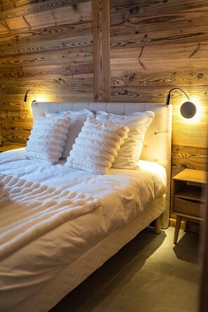 4 bedrooms, free WiFi