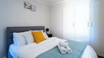 2 soverom, strykejern/-brett, wi-fi og sengetøy