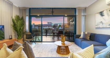Convenient CBD Location, Pool/Gym + walk to shops