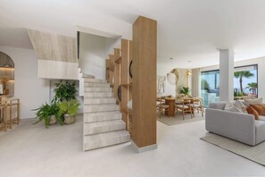 Interior - La Quinta Hills | Plunge Pool Views Design (Benahavís)