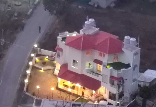Angel Villa homestay feels just like home in hills.