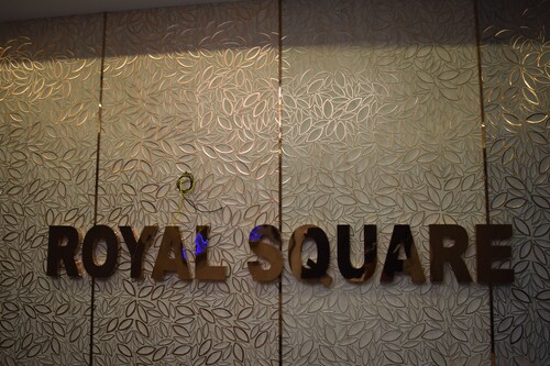 HOTEL ROYAL SQUARE