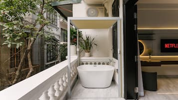 Camera (Spa Bath) | Vasca da bagno a immersione totale