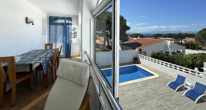 Acogedora Casa with private pool, wifi and barbecue