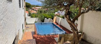 Beautiful House with private pool/Jacuzzi, wifi and barbecue