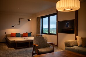 Suite, Non Smoking Renovated Wing | Down comforters, desk, free WiFi, bed sheets - The Pulse KIRISHIMA (Kirishima)