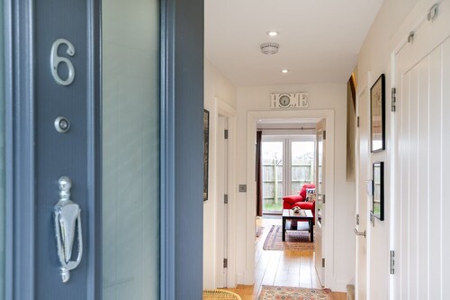 Cosy 3 Bedroom Home Next to Bicester Village