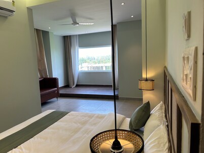 KALOS HOTEL