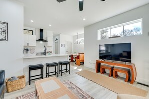 Interior - 3 Mi to UTK: Newly Built SoKno Home! (Knoxville)