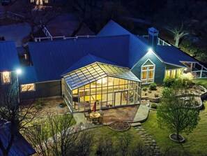 Exterior - Lazy River Ranch|Events|Fire Pit|Hot Tub|Billiards (Boerne)