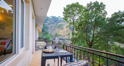 Alaya Stays Captains Nest 3 BHK Retreat With Garden & Scenic Views