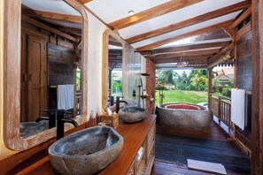 One Bedroom Wooden Pool Villa | Bathroom | Separate tub and shower, free toiletries, hair dryer, bathrobes - DITUJU Ubud by GenuineHost (Sukawati)