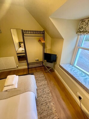 3 chambres, Wi-Fi, draps fournis
