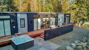 Terrace/patio - Gorgeous Twin Cabins In A Serene Setting In Randle - Packwood, WA (Randle)