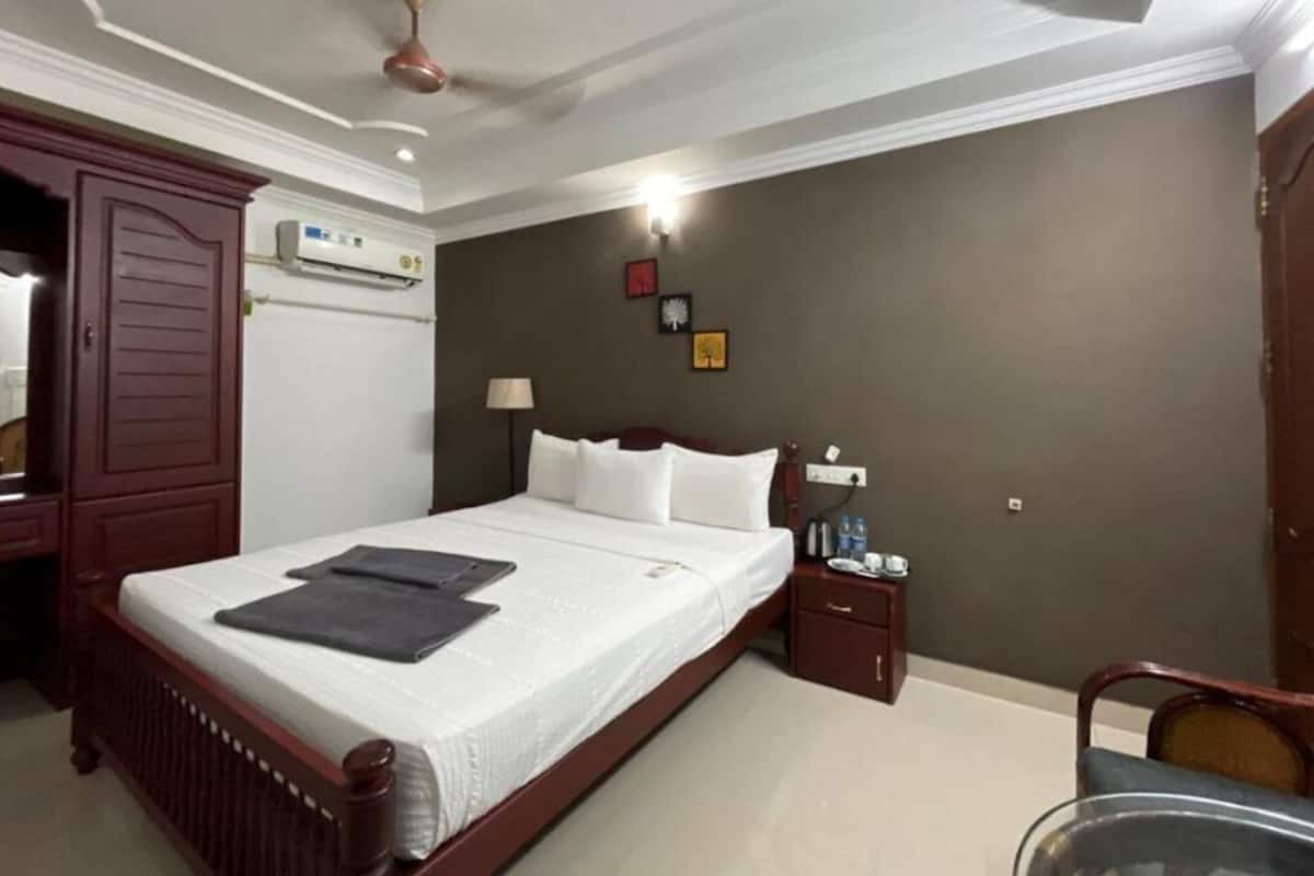 Comfort Double Room, Sea View | Free WiFi