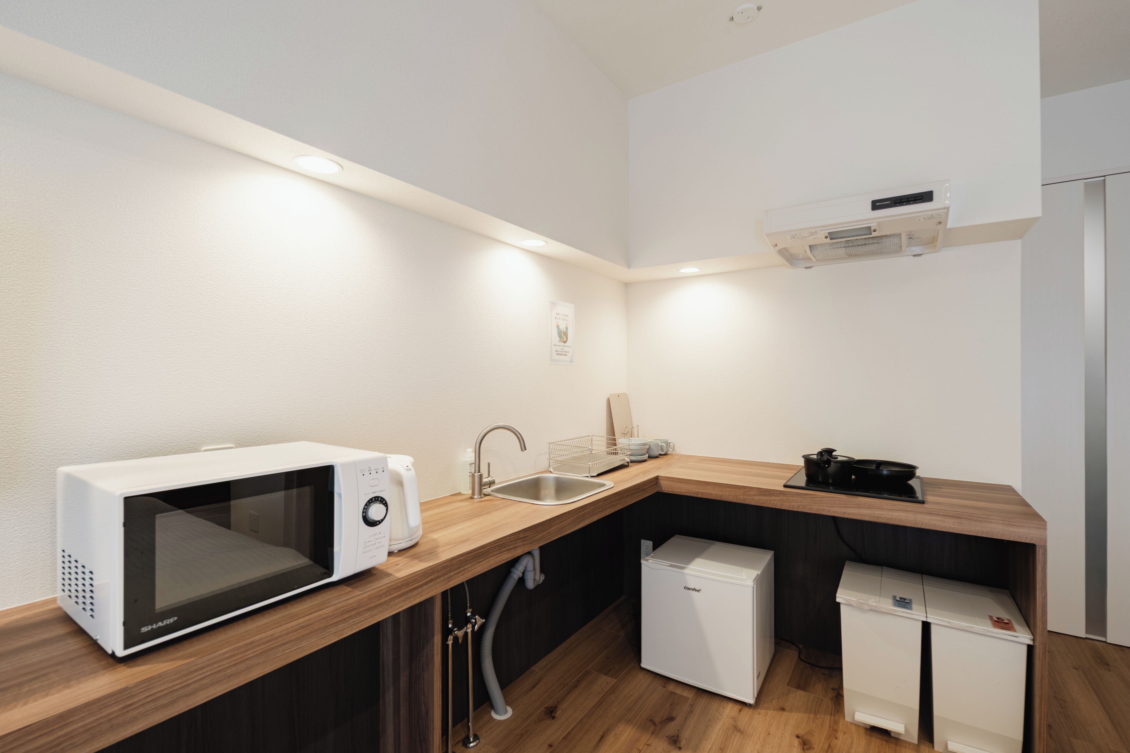 Basic-Zweibettzimmer, 2 Einzelbetten, Nichtraucher, Kochnische | Schallisolierte Zimmer, kostenloses WLAN